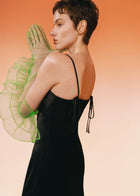 RUFFLED TULLE GLOVES
